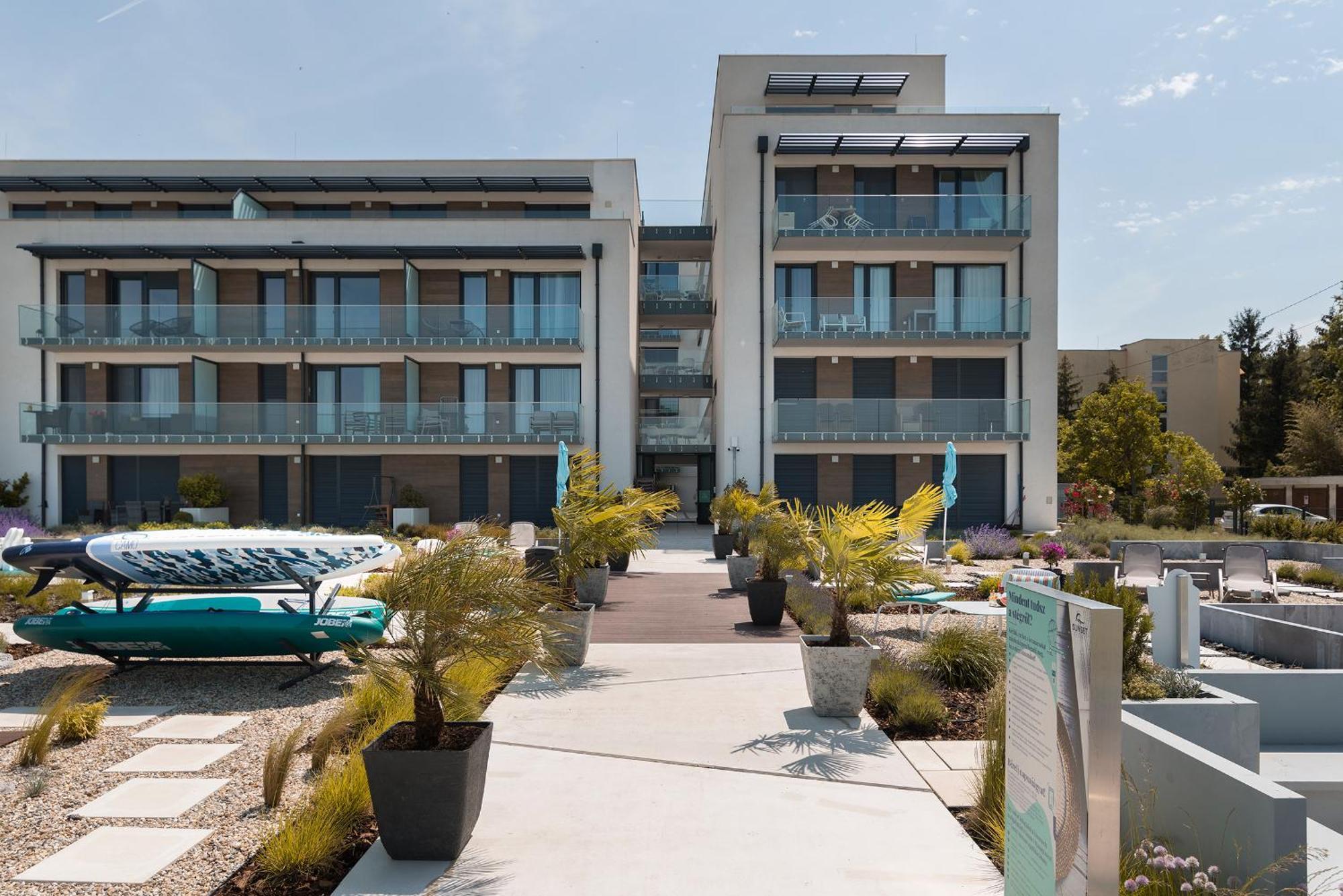 Sunset Resort Apartmanház Fonyód Exterior foto